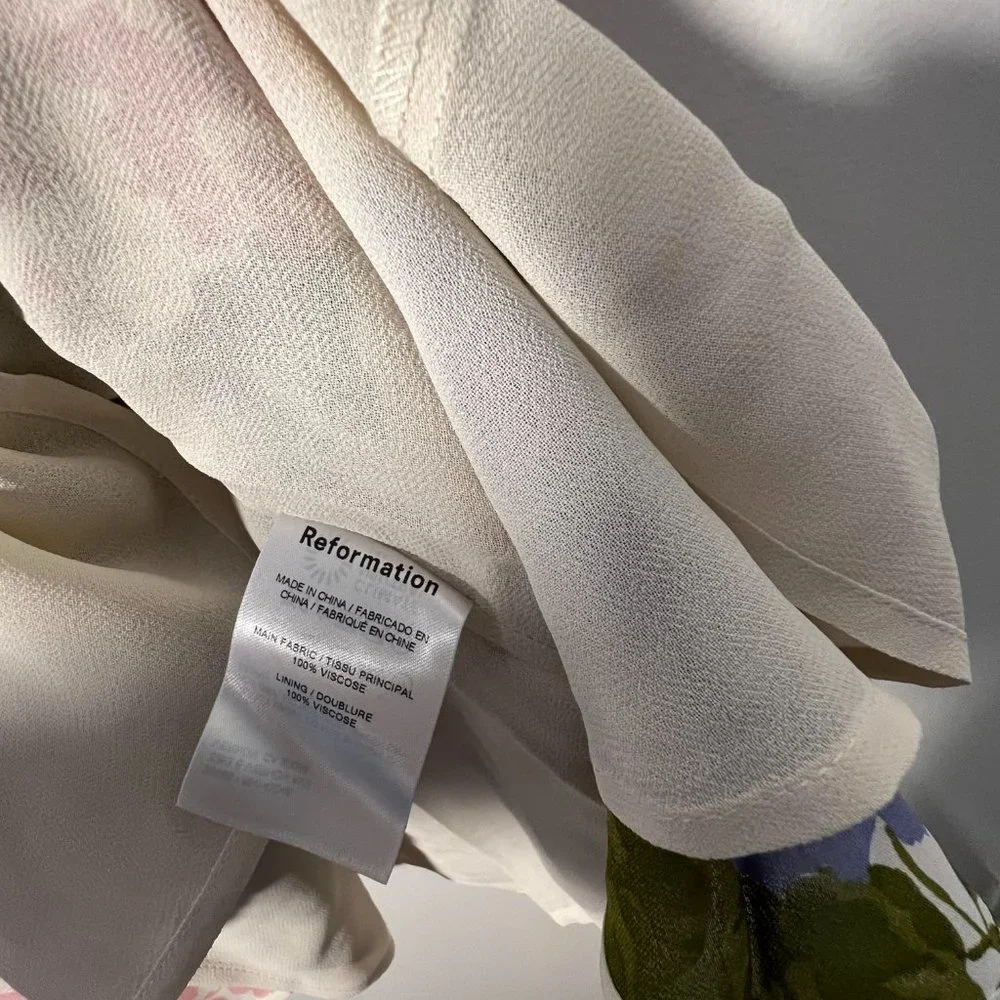 🥳🥳SALE🥳🥳Reformation Niara Dress in Donna - Picture 10 of 13